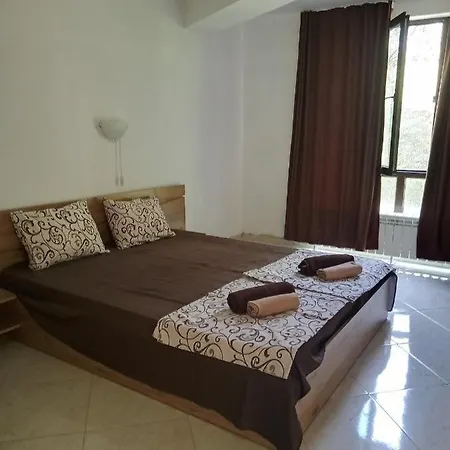 Apartment's Pita & Mare Guest house 3*