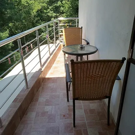 Guest house Apartment's Pita & Mare 3*