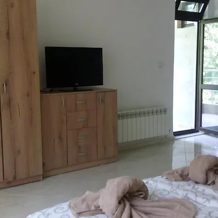 Apartment's Pita & Mare Kiten (Burgas)