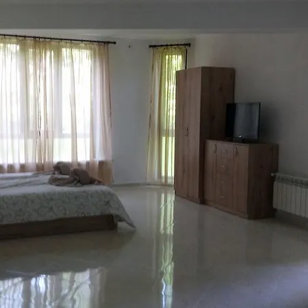 Guest house Apartment's Pita & Mare Kiten (Burgas)