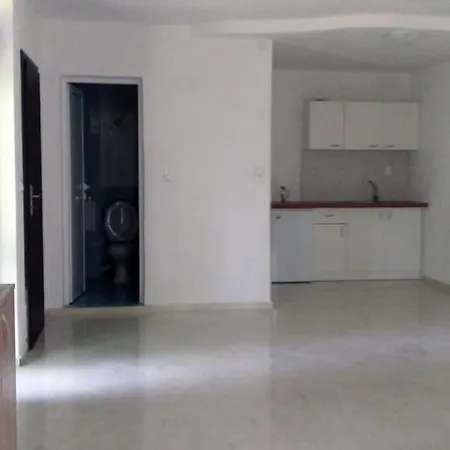 Гостевой дом Apartment's Pita & Mare Китен