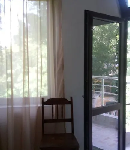 Konukevi Apartment's Pita & Mare Naousa